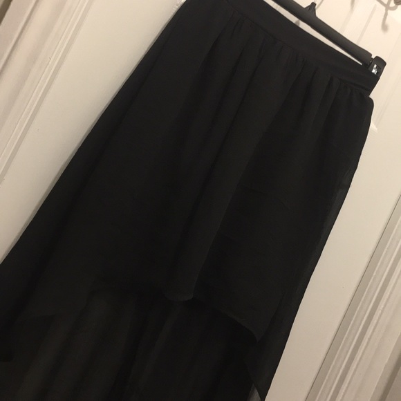 Chiffon sheer high-low skirt - Picture 2 of 2